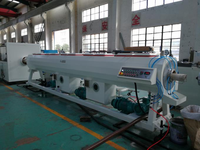 Linha automática completa da extrusão da tubulação do PVC, máquina 80KW 250KG 1 da produção da tubulação
